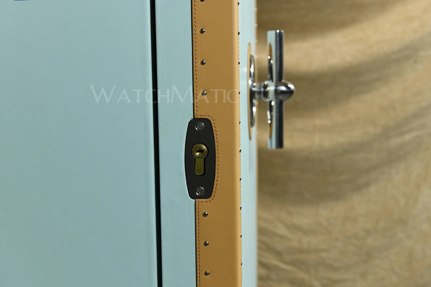 buy Imperium™ Grand Watch Safe at WatchMatic with free shipping